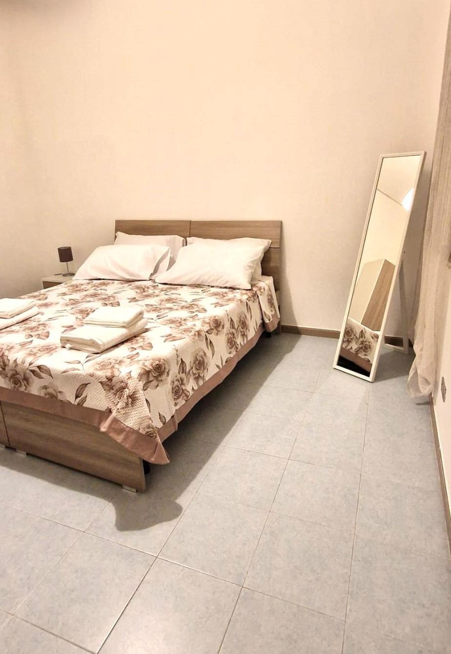 A Casa Di Tilla Napoli Esterno foto