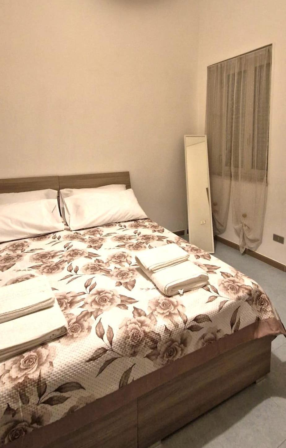 A Casa Di Tilla Napoli Esterno foto